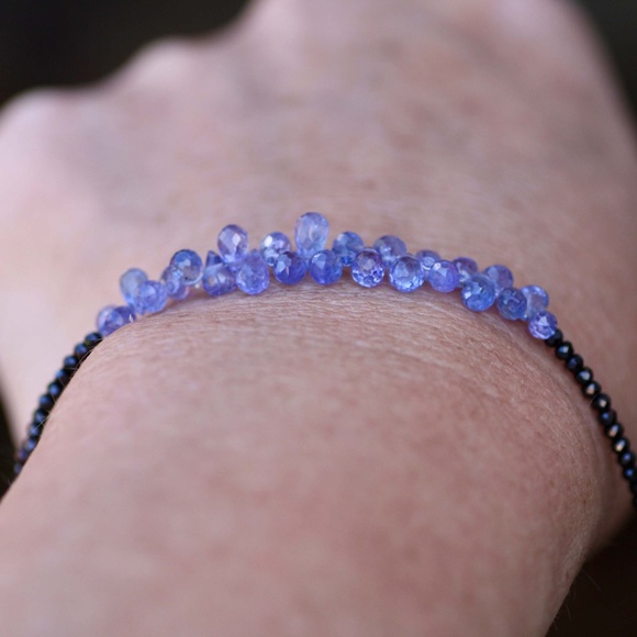 Natural Earth Mined Black Spinel and Tanzanite Bracelet Solid 14K White Gold - Picture 3 of 6
